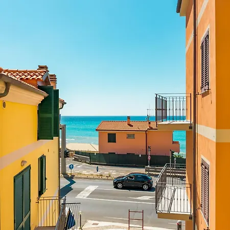 Skybnb Appartments 30 Mt From The Sea Riva Ligure