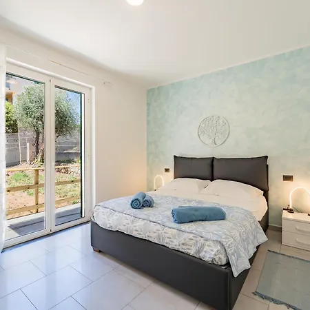 Διαμέρισμα Skybnb Appartments 30 Mt From The Sea Riva Ligure