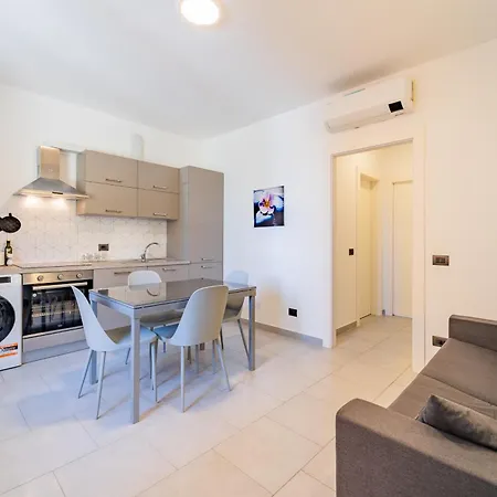Διαμέρισμα Skybnb Appartments 30 Mt From The Sea Riva Ligure